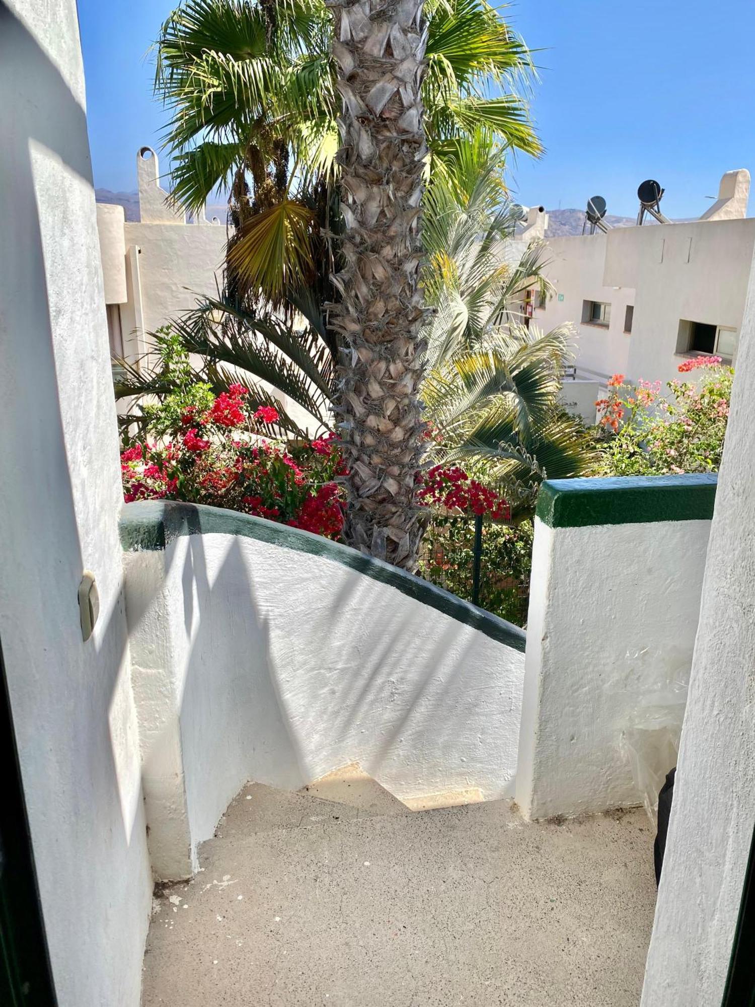 Laura, Romantic Stay, Free Wifi Apartment *